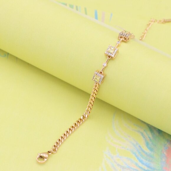 "Elegant Rose Gold Bracelet with Green Stone Accents, XPBL0841 - Picture 2 of 13